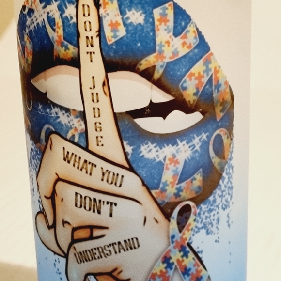 New 7" Frosted Glass Autism Tumbler w/ Wood Stopper Lid & Straw - Picture 4 of 12